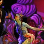 EMAJINARIUM Free Spirit Spectacle vivant costumé et dansant live show combining art performance theatre dance paris theatre de la madeleine masque hibou